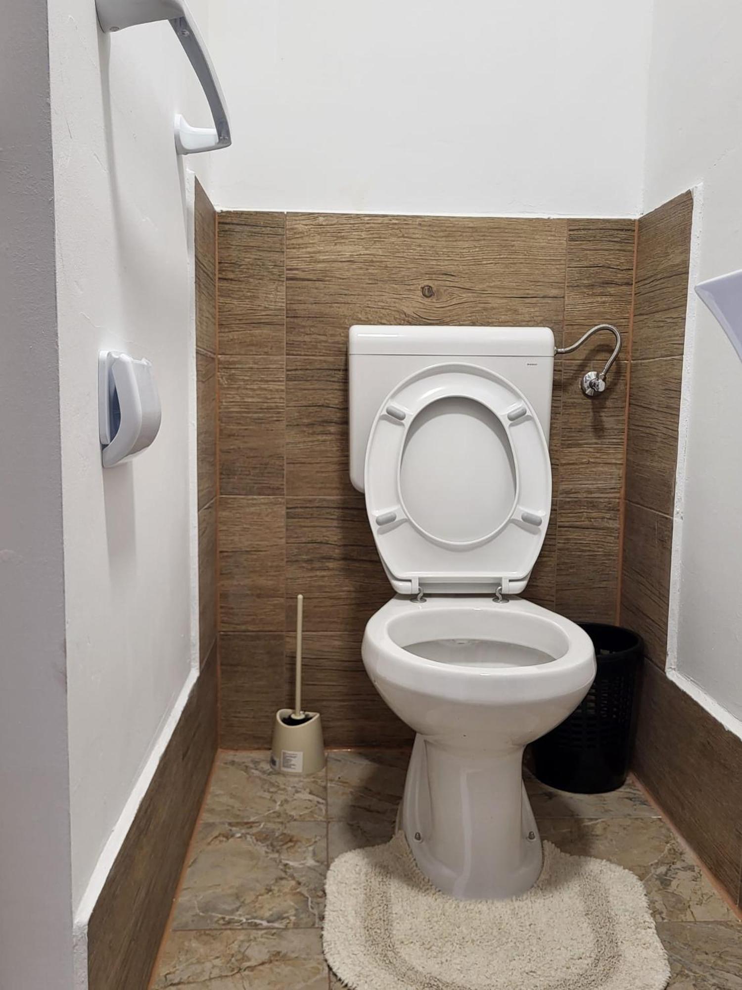 Apartman Rebro *